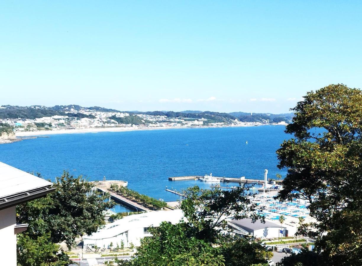 江の島の頂上から海を眺める一棟ヴィラ 一組限定貸切 The Enoshima Villa Ao فوجيساوا المظهر الخارجي الصورة